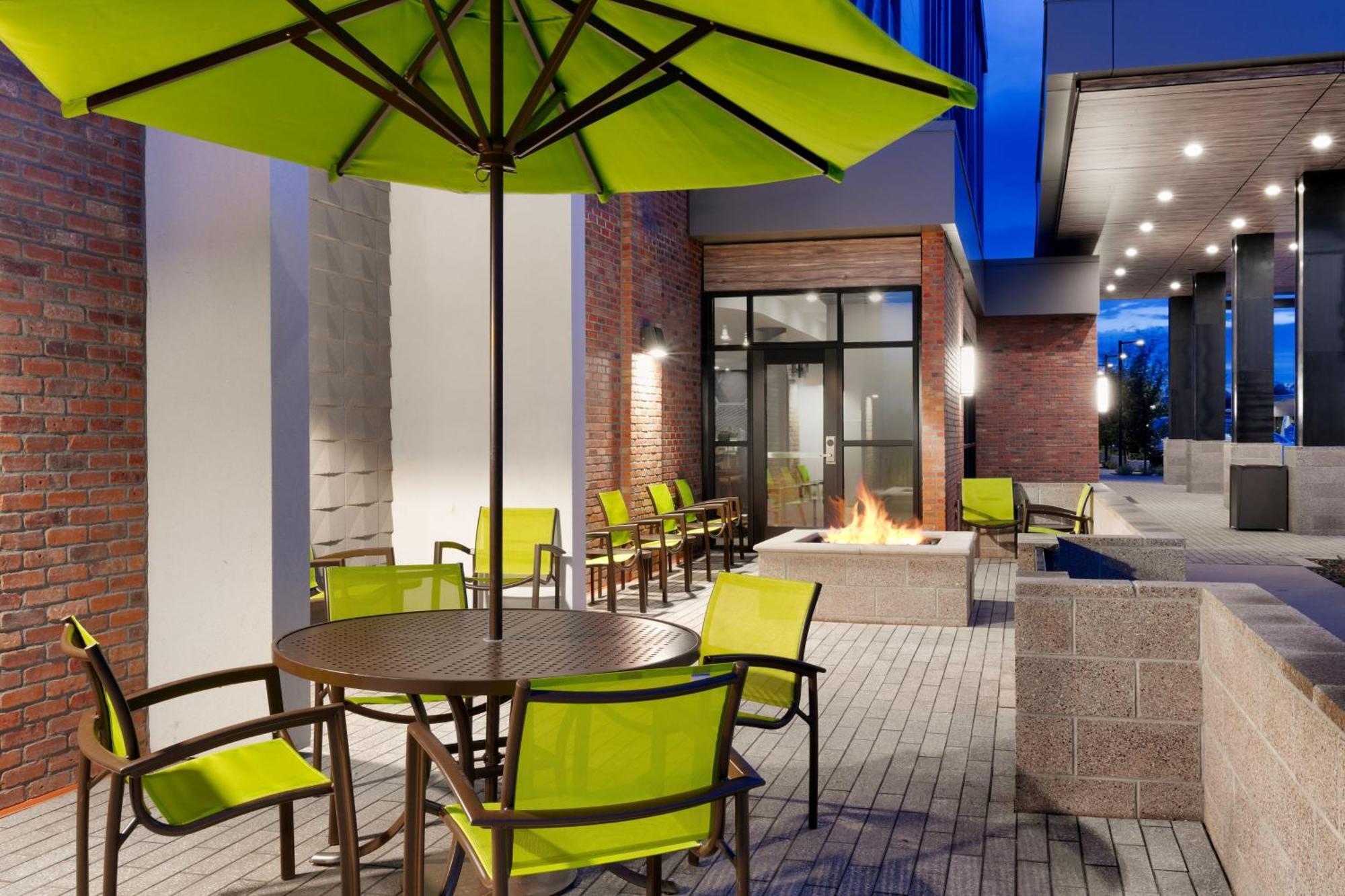 Springhill Suites By Marriott Phoenix Scottsdale Bagian luar foto